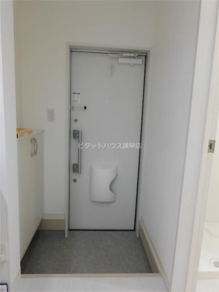 ｌｕｘ今津Ａ（103） 玄関