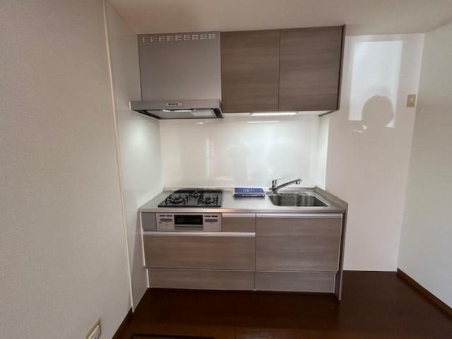 メルベーユ富の原　A棟（105） キッチン