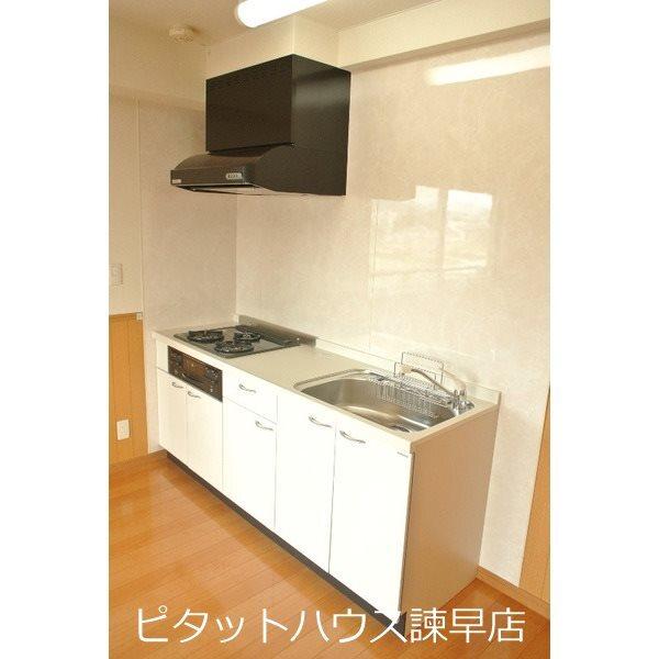 グローリー小船越II（604） キッチン
