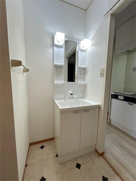 ハイカムール仲沖I（105） 部屋画像
