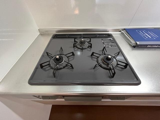 メルベーユ富の原　A棟（105） キッチン