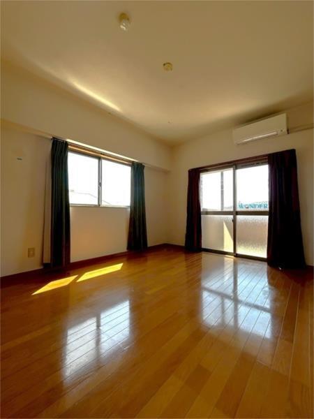 諫早市栄田町マンション リビング
