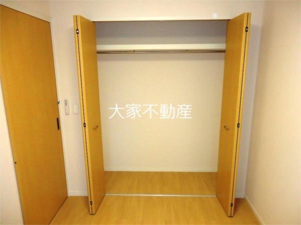 フォンテーヌ　K（205） 収納