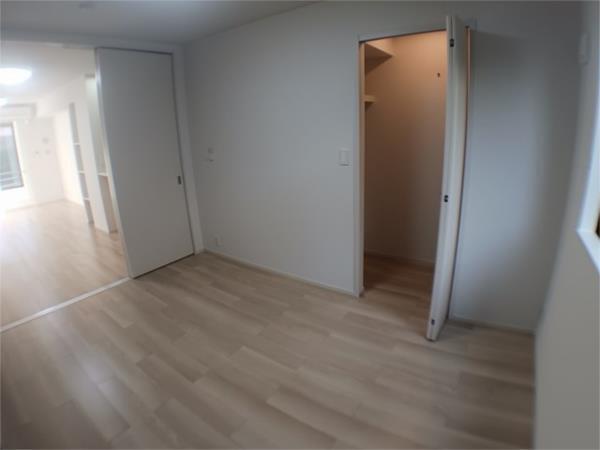 カメリアガーデン（102） 収納