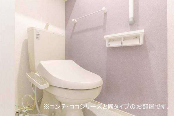 パークサイド　クレハ　III（102） トイレ