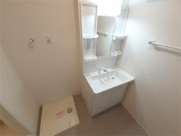 フローラ　テラスＫ（102） 部屋画像
