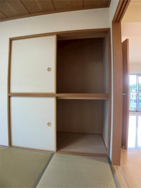 フロンティア貝津（501） 収納