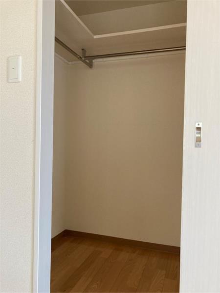 ニューステーションホテルレジデンス（501） 収納