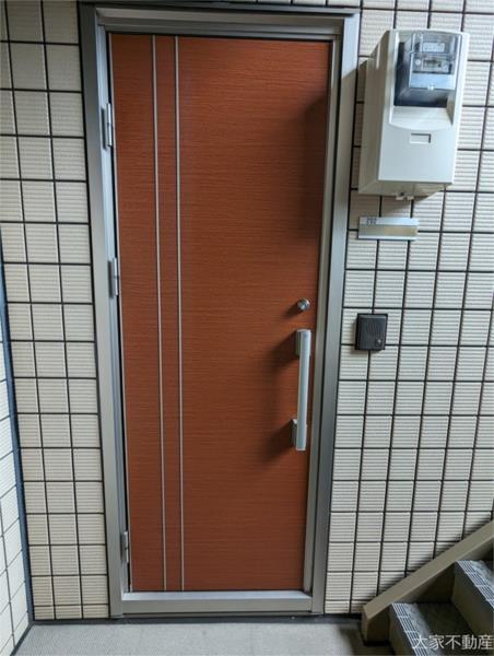 グレイスShima C棟（202） 玄関