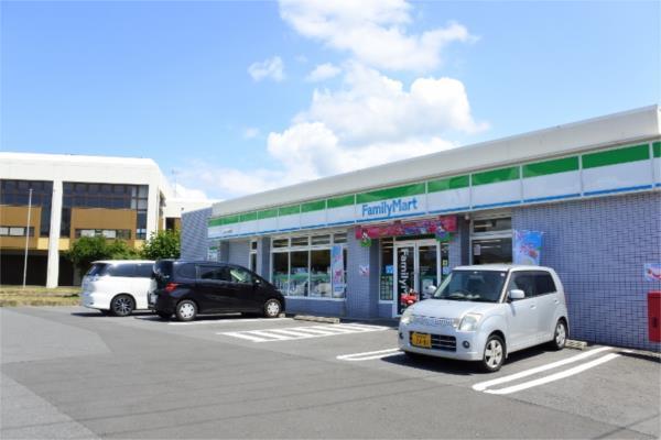 ﾌｧﾐﾘｰﾏｰﾄ 諫早真崎町店：954m