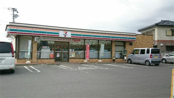 セブンイレブン 諫早小長井町店：684m