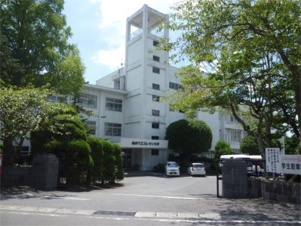 私立鎮西学院大学：1615m