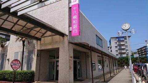 十八親和銀行西諫早支店：1411m