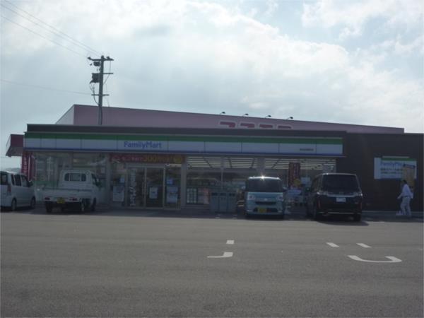 ﾌｧﾐﾘｰﾏｰﾄ 雲仙吾妻町店：74m