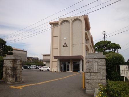 諫早市立北諫早中学校：511m