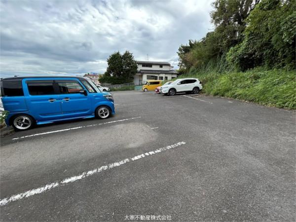 ヴィラ清泉Ｃ（201） 駐車場
