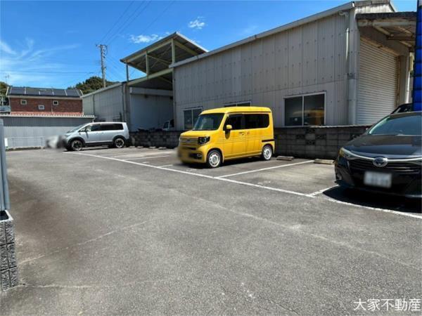 ディアスHikaru（203） 駐車場