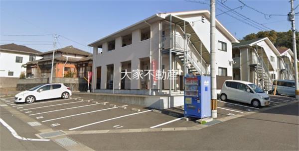 プチメゾン小野E（102） 駐車場