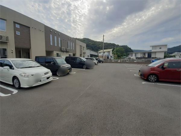ベルメゾン　Ｂ（101） 駐車場