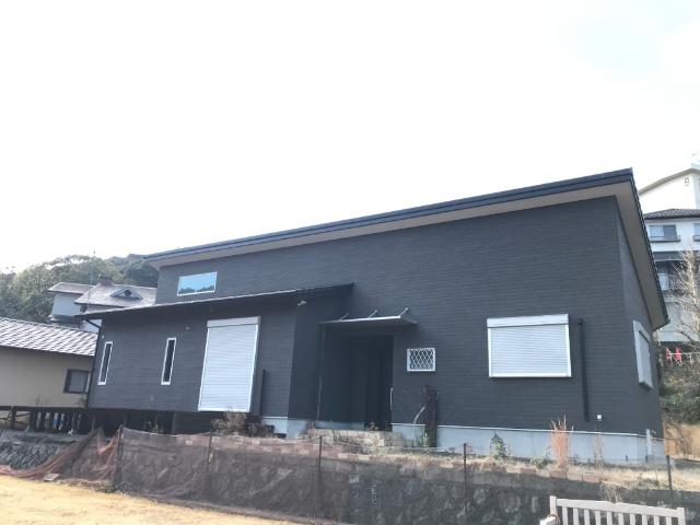 建物南面