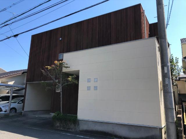 小船越町中庭のあるお家 外観