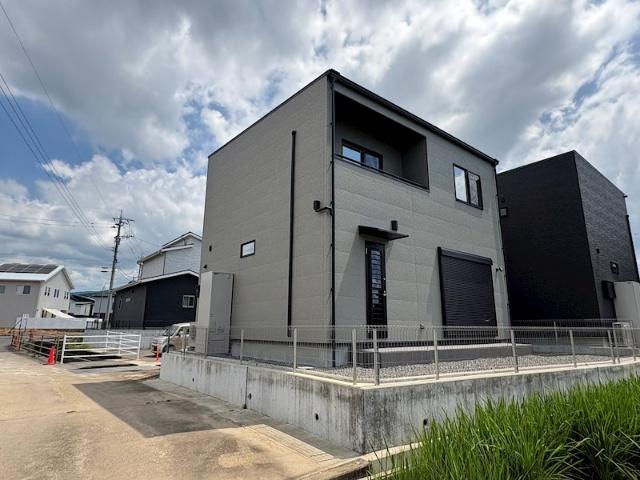 大村市沖田町　分譲住宅　４号棟 外観