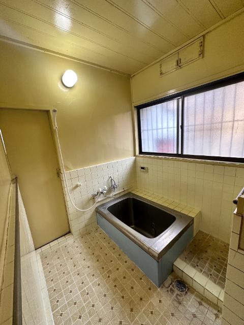 金谷町 売家 バス／シャワー