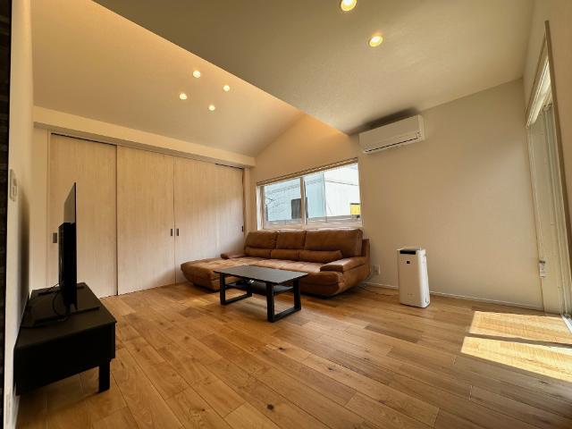 破籠井町平屋売家 リビング