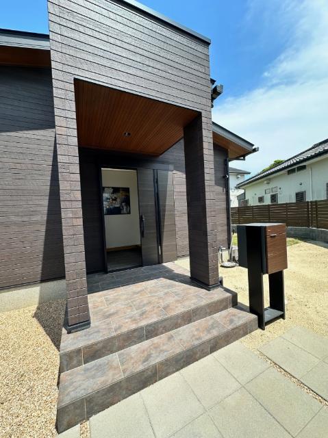 破籠井町平屋売家 玄関