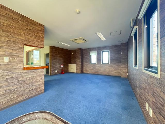 森山町本村売事務所兼住居 玄関