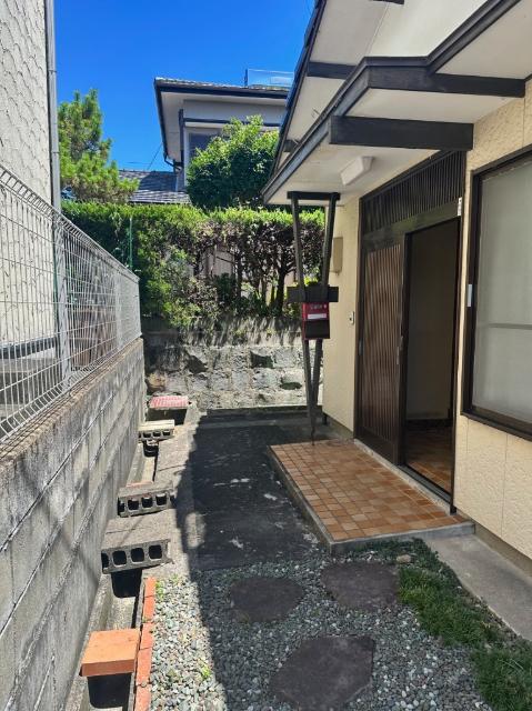中尾町 売家 玄関