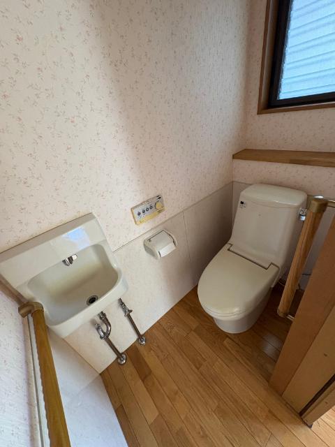 原口町　平屋売家 トイレ