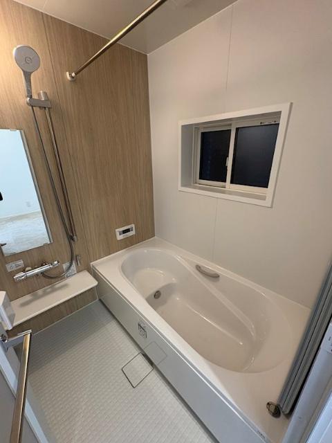 大村市沖田町　分譲住宅　2号棟 バス／シャワー