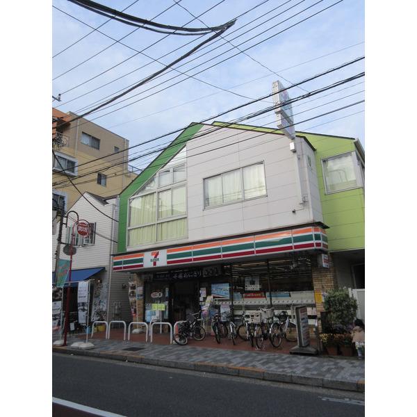 セブンイレブン目黒柿の木坂1丁目店：104m
