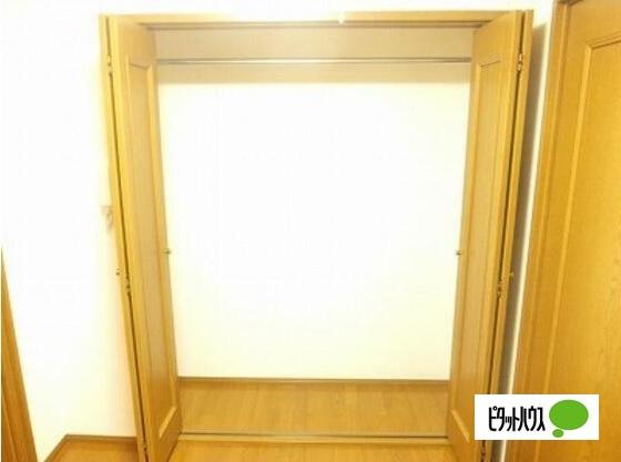 ハーヴェスト八雲 収納
