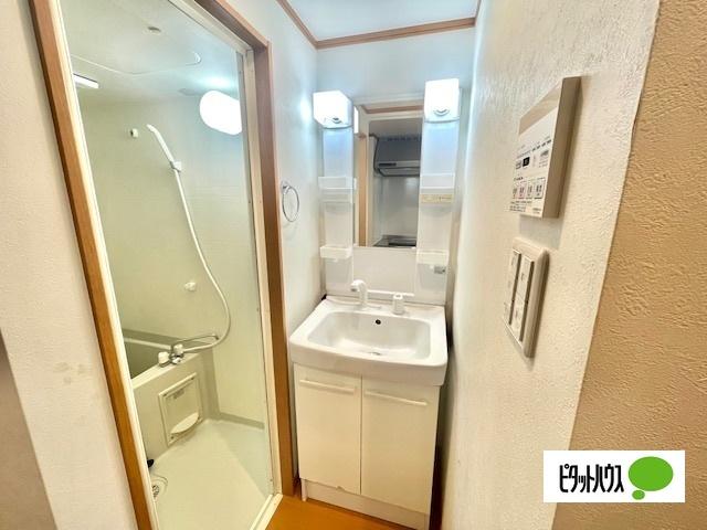 目黒区鷹番マンション 洗面