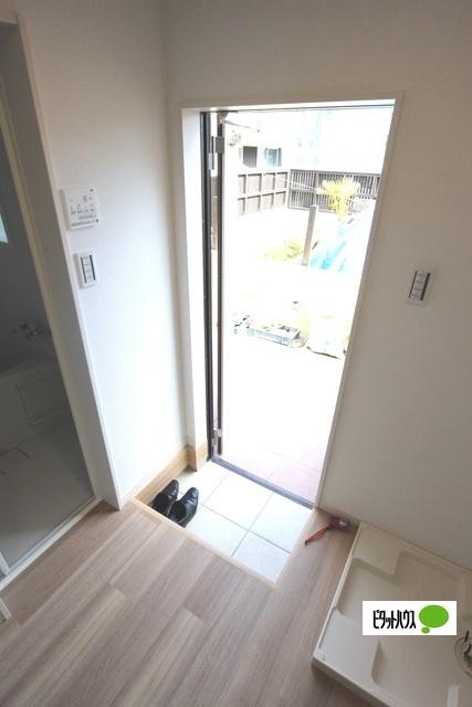 マルセイユ深沢 玄関