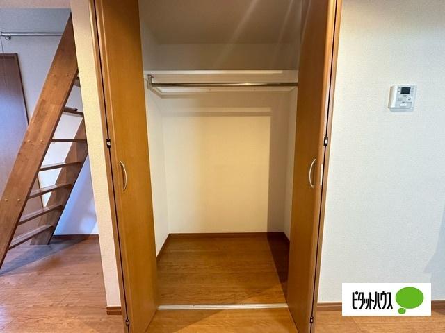 目黒区中根アパート 収納
