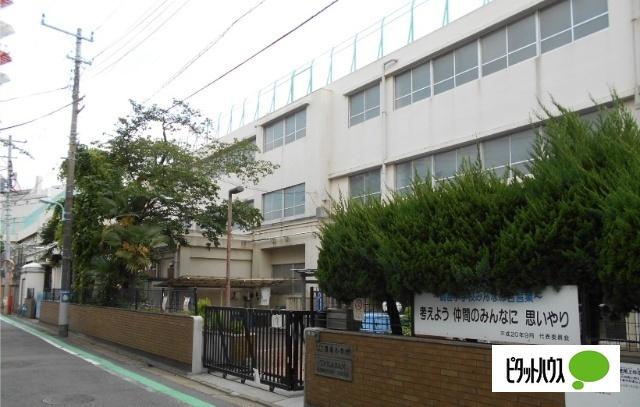 目黒区立鷹番小学校：310m