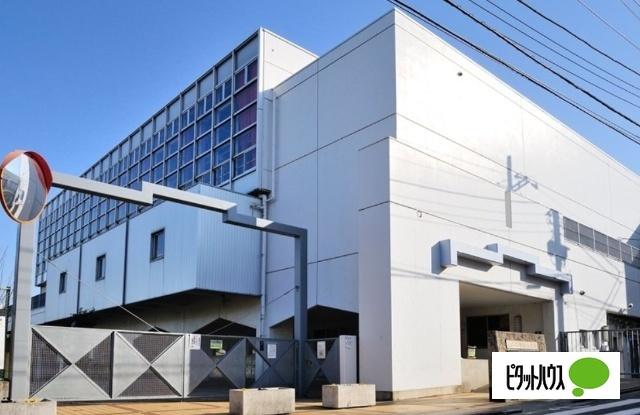 目黒区立宮前小学校：501m