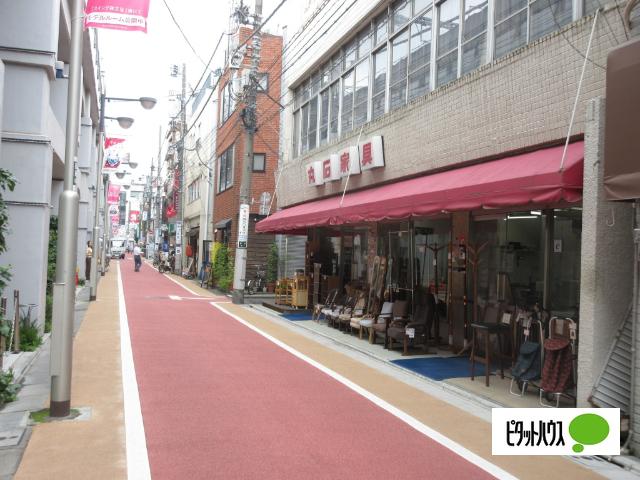 丸石家具（株）：1377m