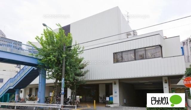 目黒区立目黒本町図書館：178m