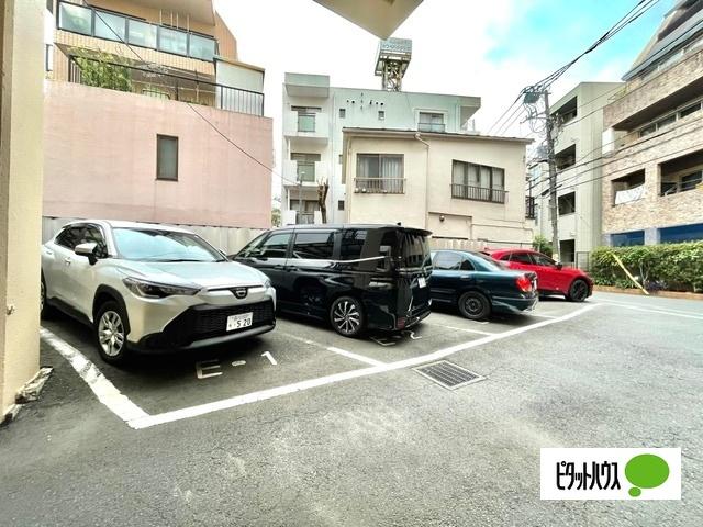 目黒区八雲マンション 駐車場