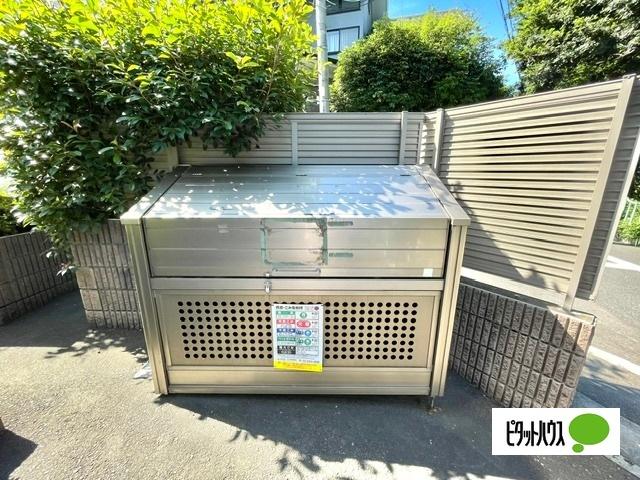 コリーヌ宮前公園 共有部分