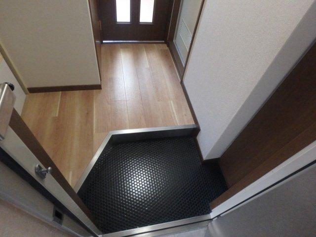 ステラハウス１５ 玄関