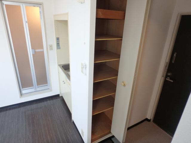 ブレシオンウエスト 部屋画像