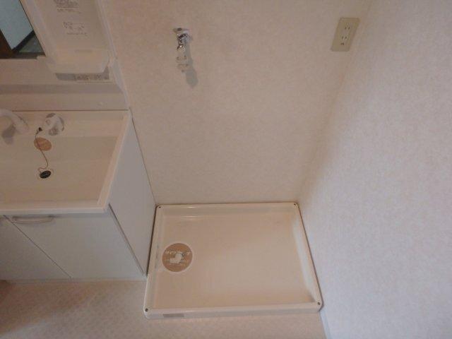 クリスタル 部屋画像