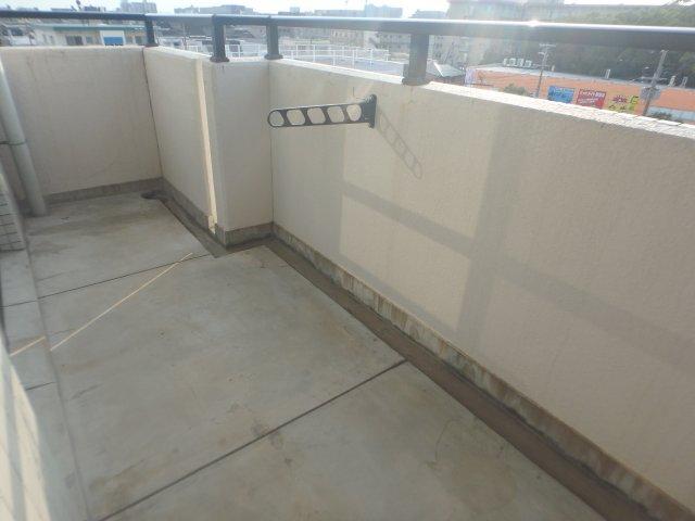 クリスタル 部屋画像