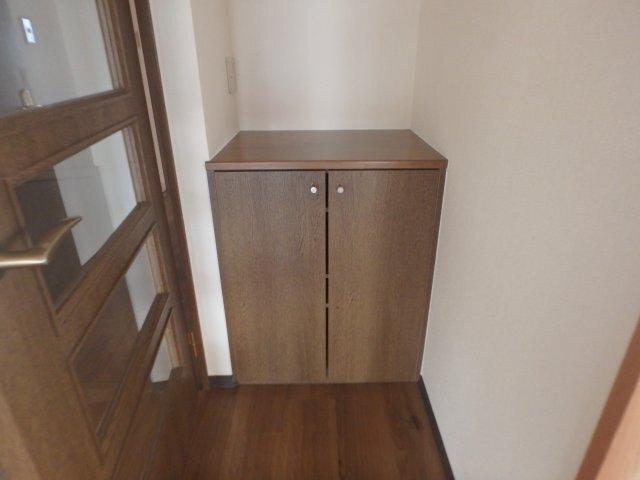 クリスタル 部屋画像
