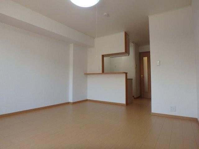 サウスサイドパレス 部屋画像